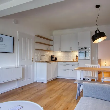 Am Ufer - 2 Heiligenhafen